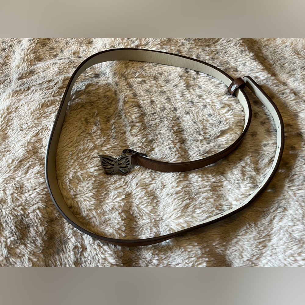 Elegant Brown Leather Belt